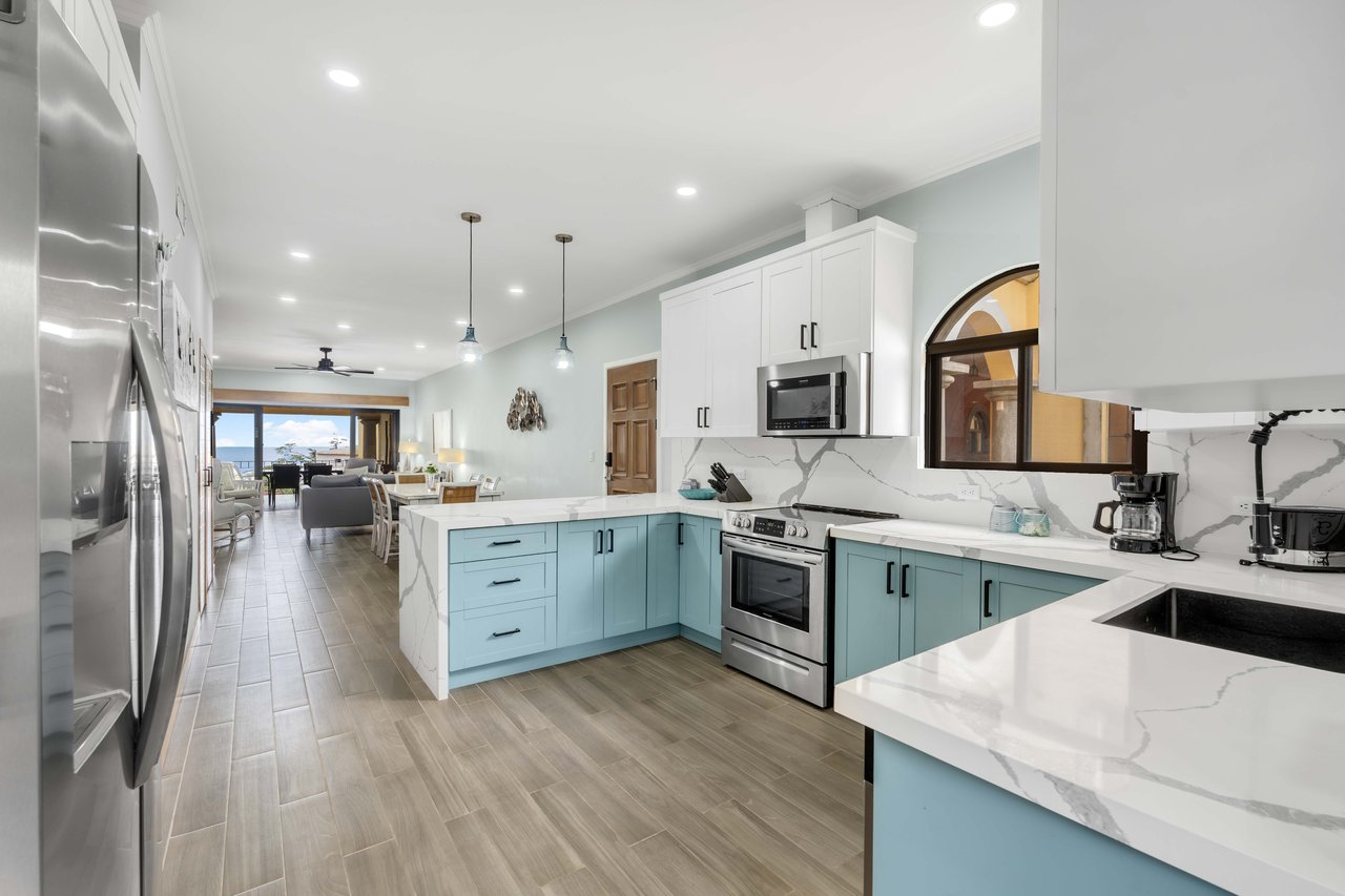 Sunrise 19 | Oceanview Luxury in the Heart of Tamarindo