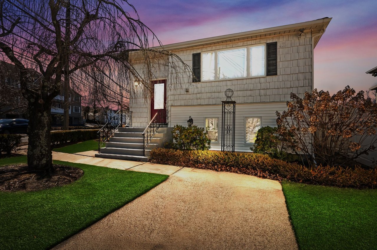 4665 Amboy Road