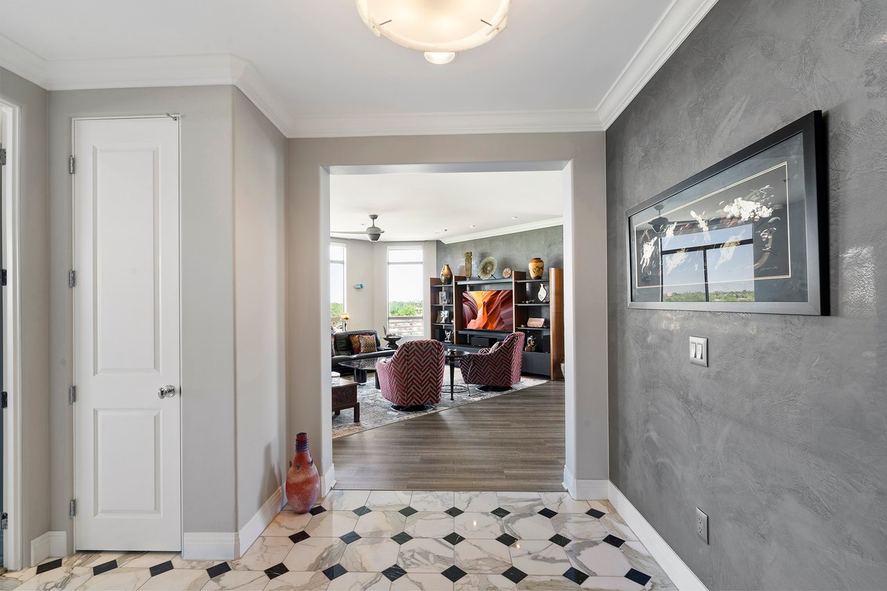 15802 N 71ST Street, 551