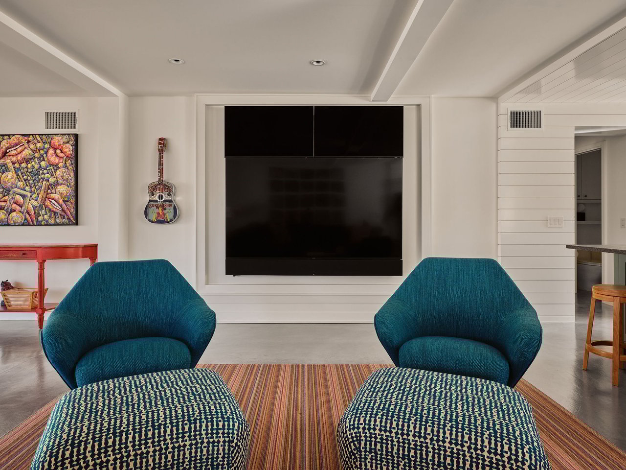 3016 Edgewater Drive