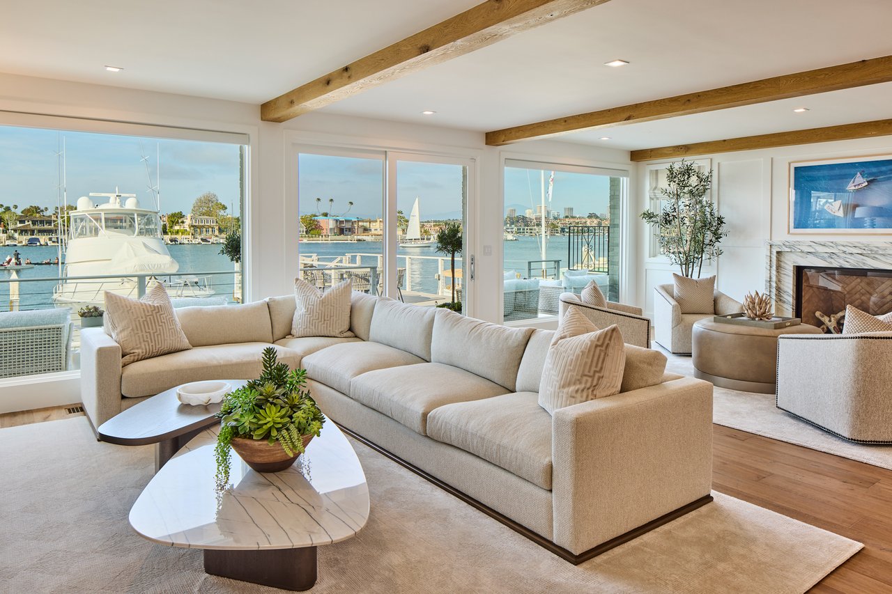 How to Stage and Market a Newport Beach Luxury Home to Sell