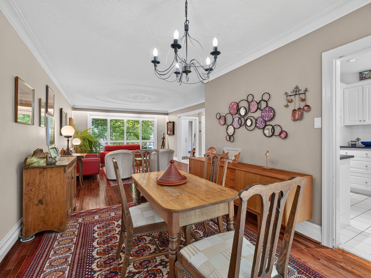 SOLD: Meticulously Maintained Residence