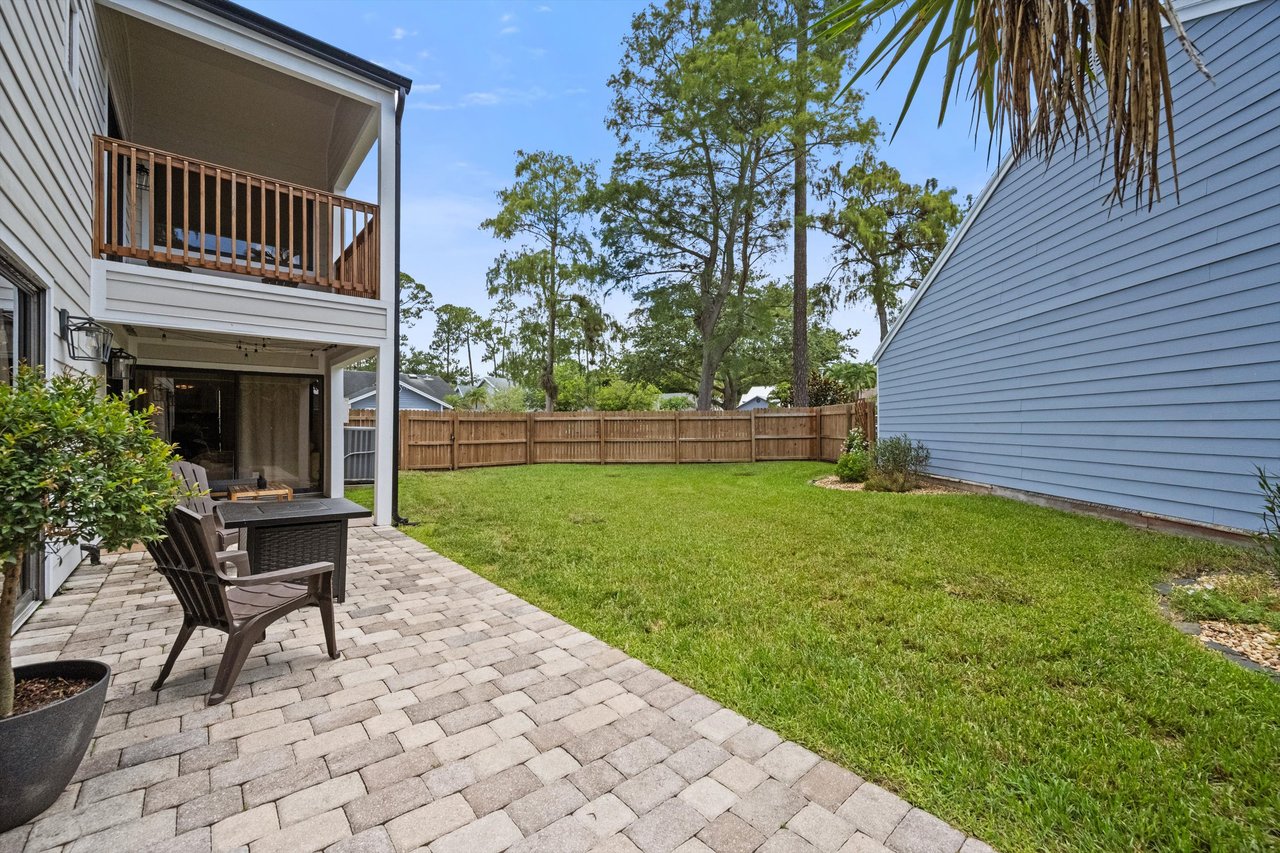 476 Goldenwood Way