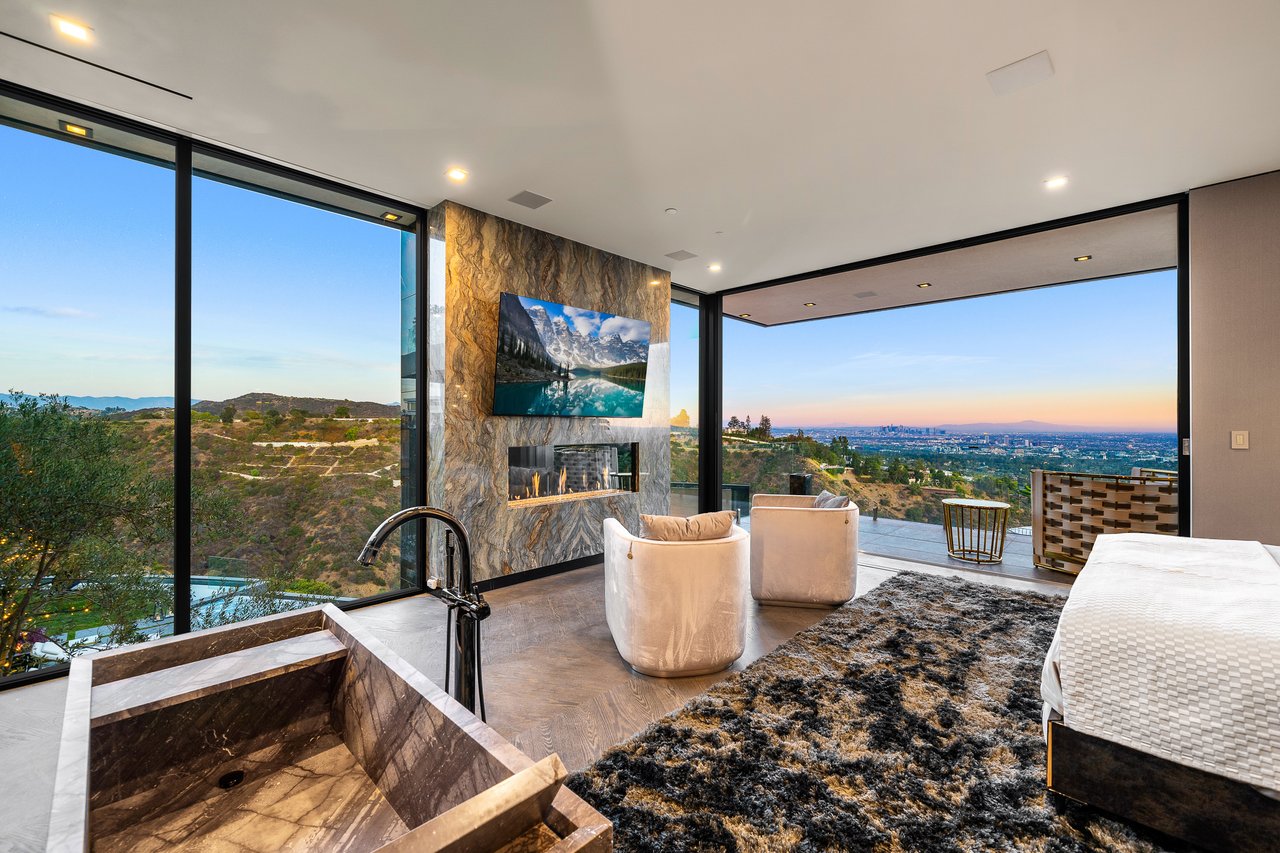 1200 Bel Air Road