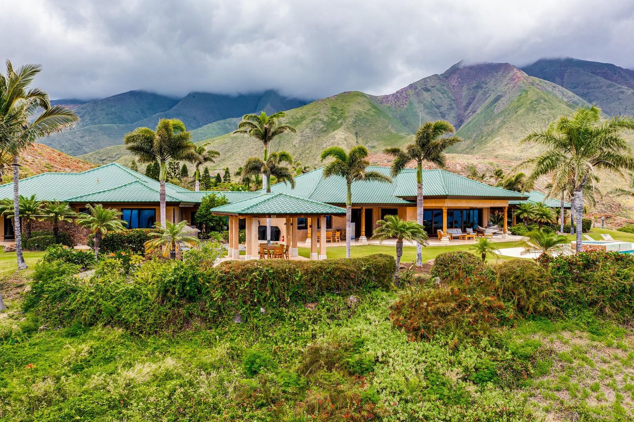 WEST MAUI LAUNIUPOKO