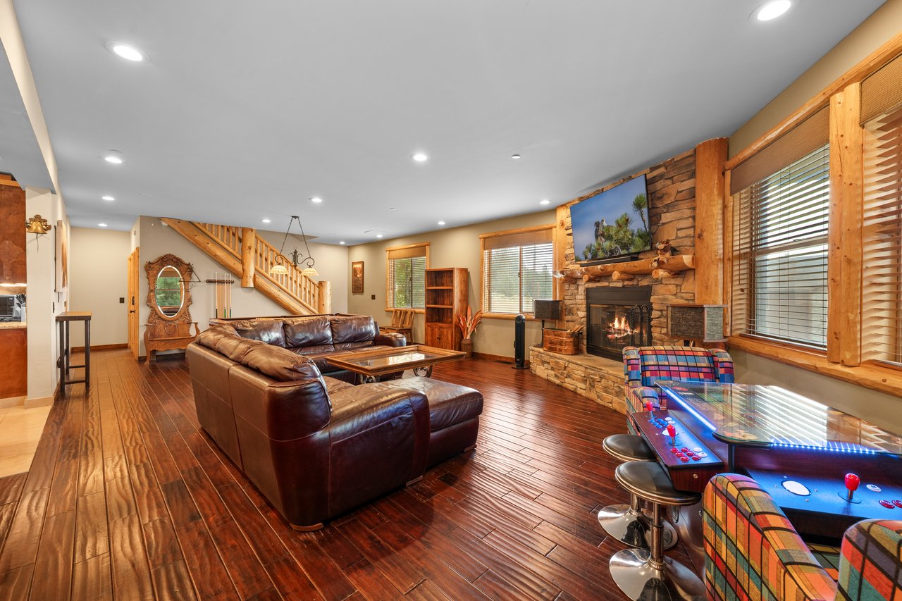 42539 Bear Loop N