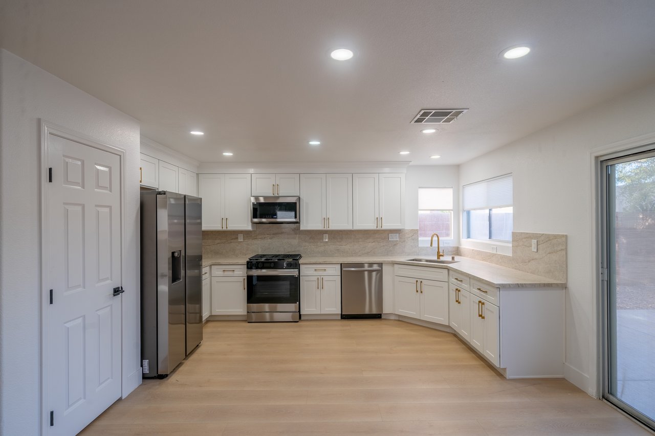 504 Lacabana Beach Drive