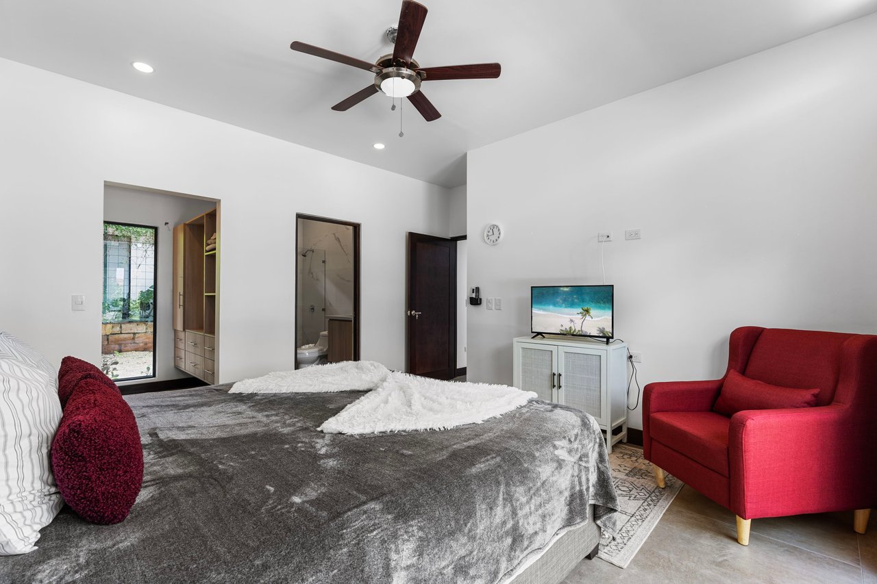 Calle Uno 28 | 3-Bed Modern Tropical Home Minutes from Tamarindo
