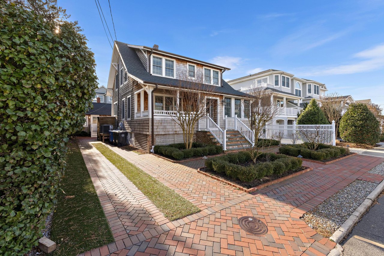 112 8th Street Beach Haven w/Cottage