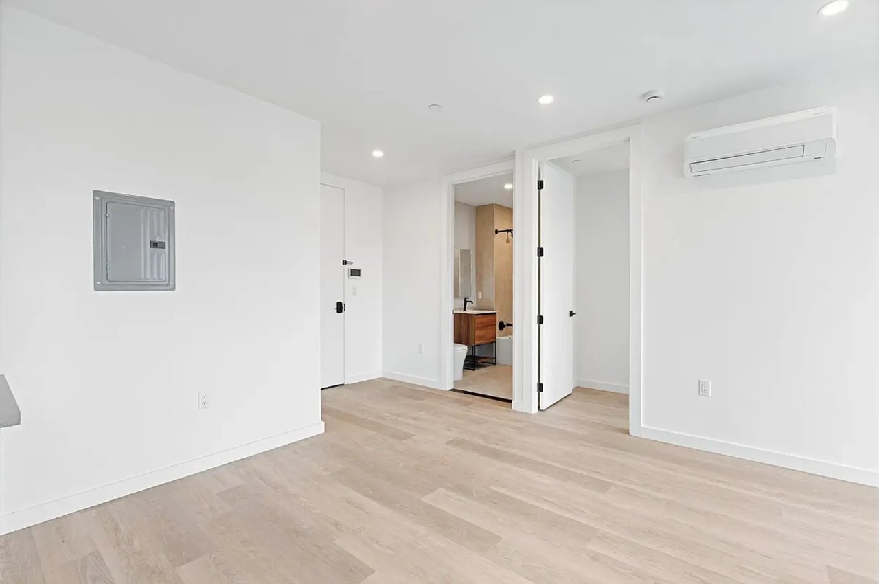 172-02 Hillside Avenue #3A