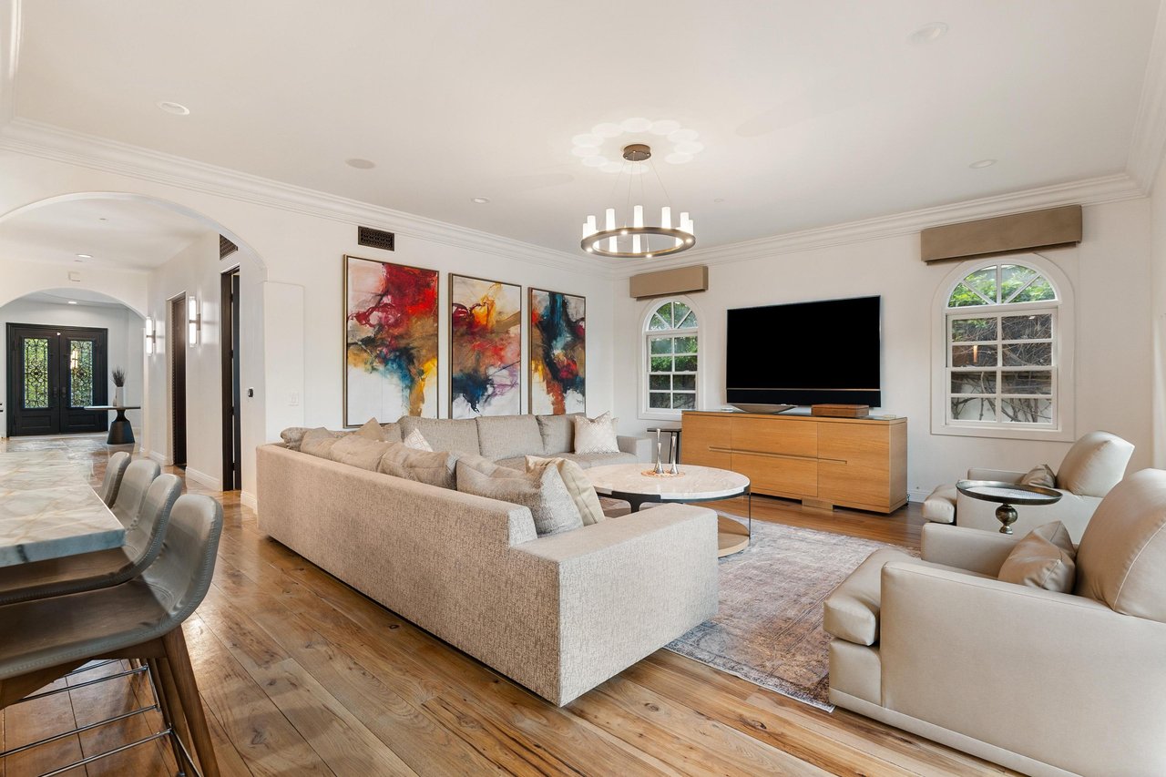 327 22nd St, Santa Monica