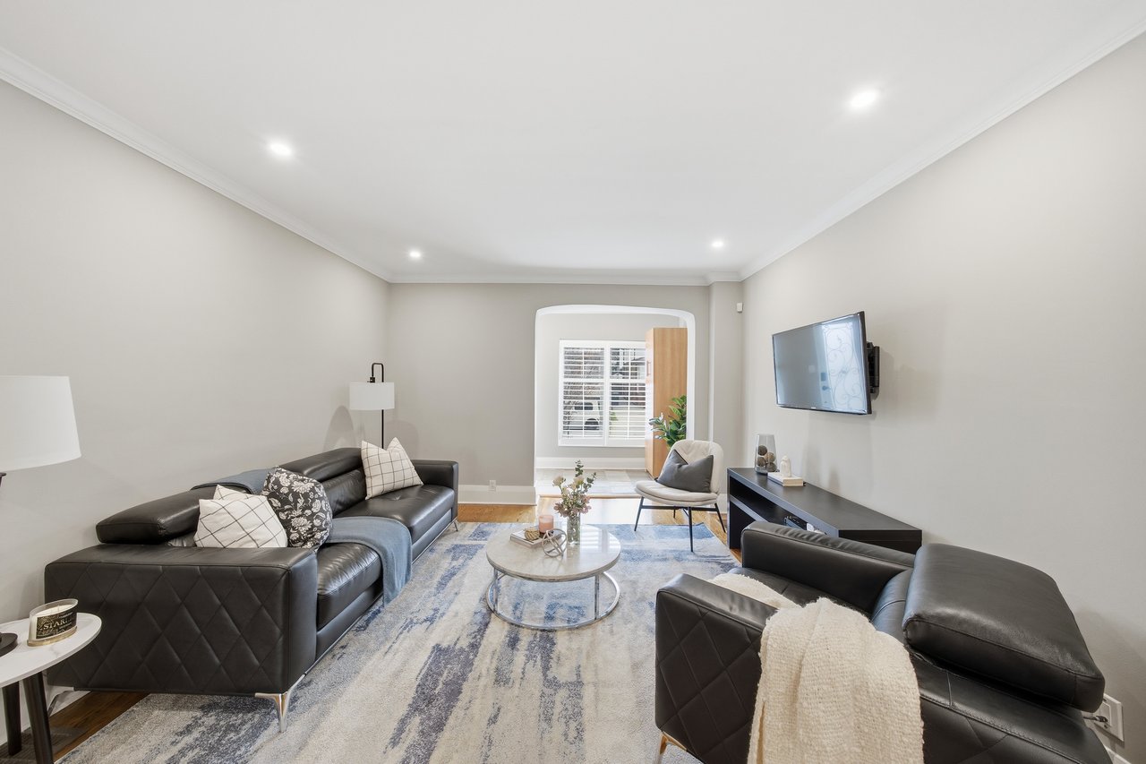 144B Roslin Ave, Toronto Ontario