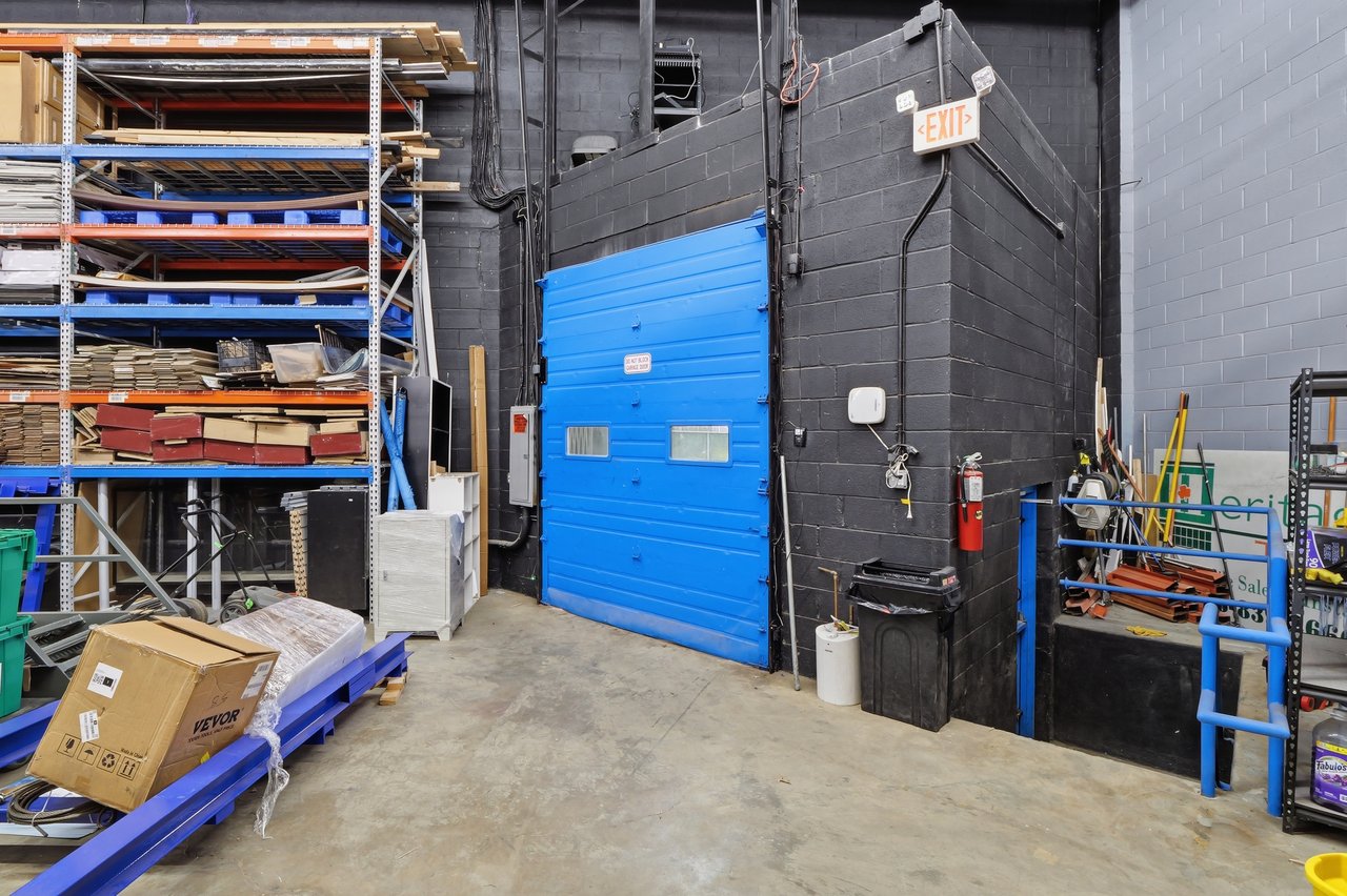 Cannabis-Approved Industrial Opportunity | 10,000 SF