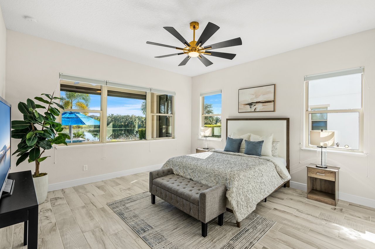 15606 Shorebird Lane