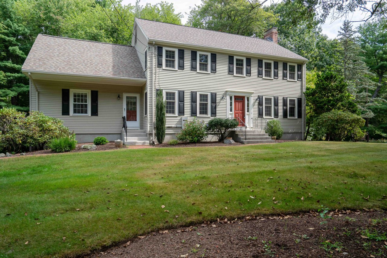 26 Rocky Brook, Dover MA