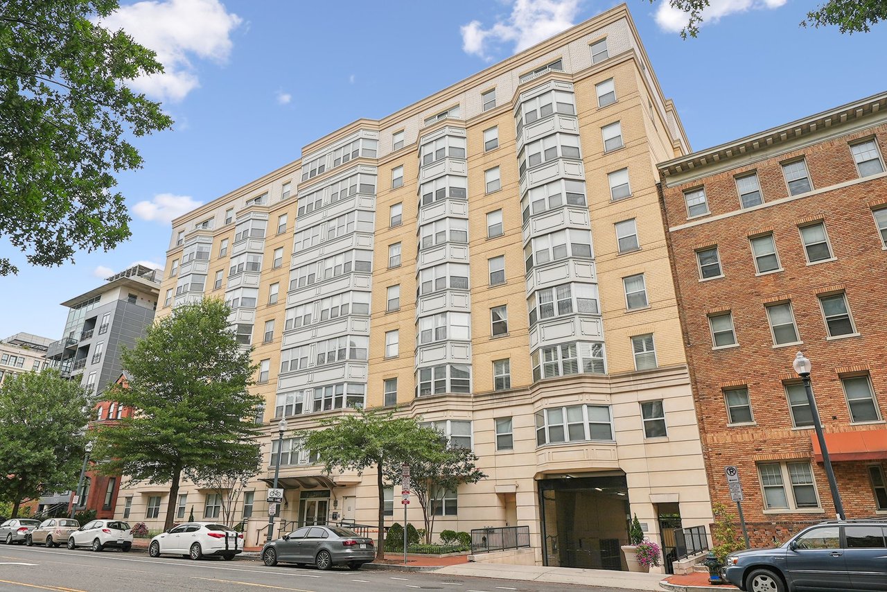 1111 11th St NW