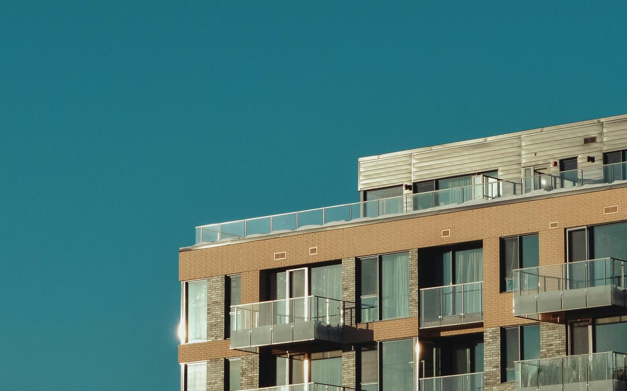 The Great Divide: Should You Buy A Single-Family House Or A Condo?