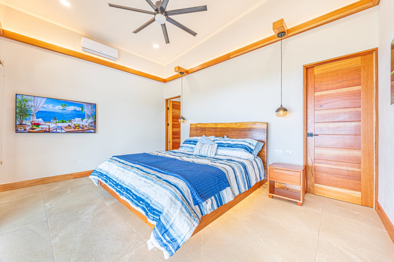 4 ACRES – 3 Bedroom Home “The Crystal Shire” With Wide Ocean View, Creek, Solar Power, Fine Craftsmanship, Self Sufficiency!!