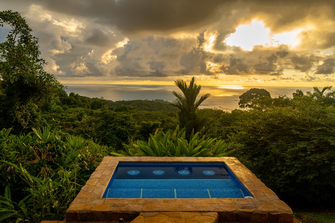 Castillo Puesta del Sol, Escalares - 
