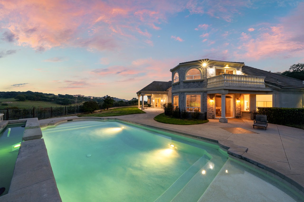 41653 Oak Trail Court