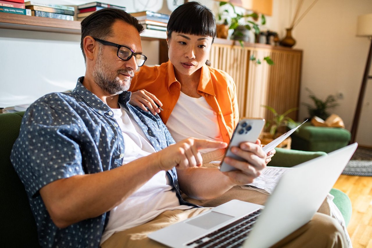 Year-End Money Moves & Home Equity: What Homeowners Should Know