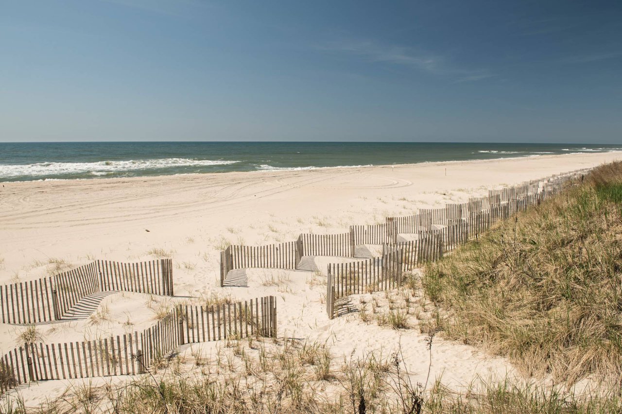 79 Surfside Dr