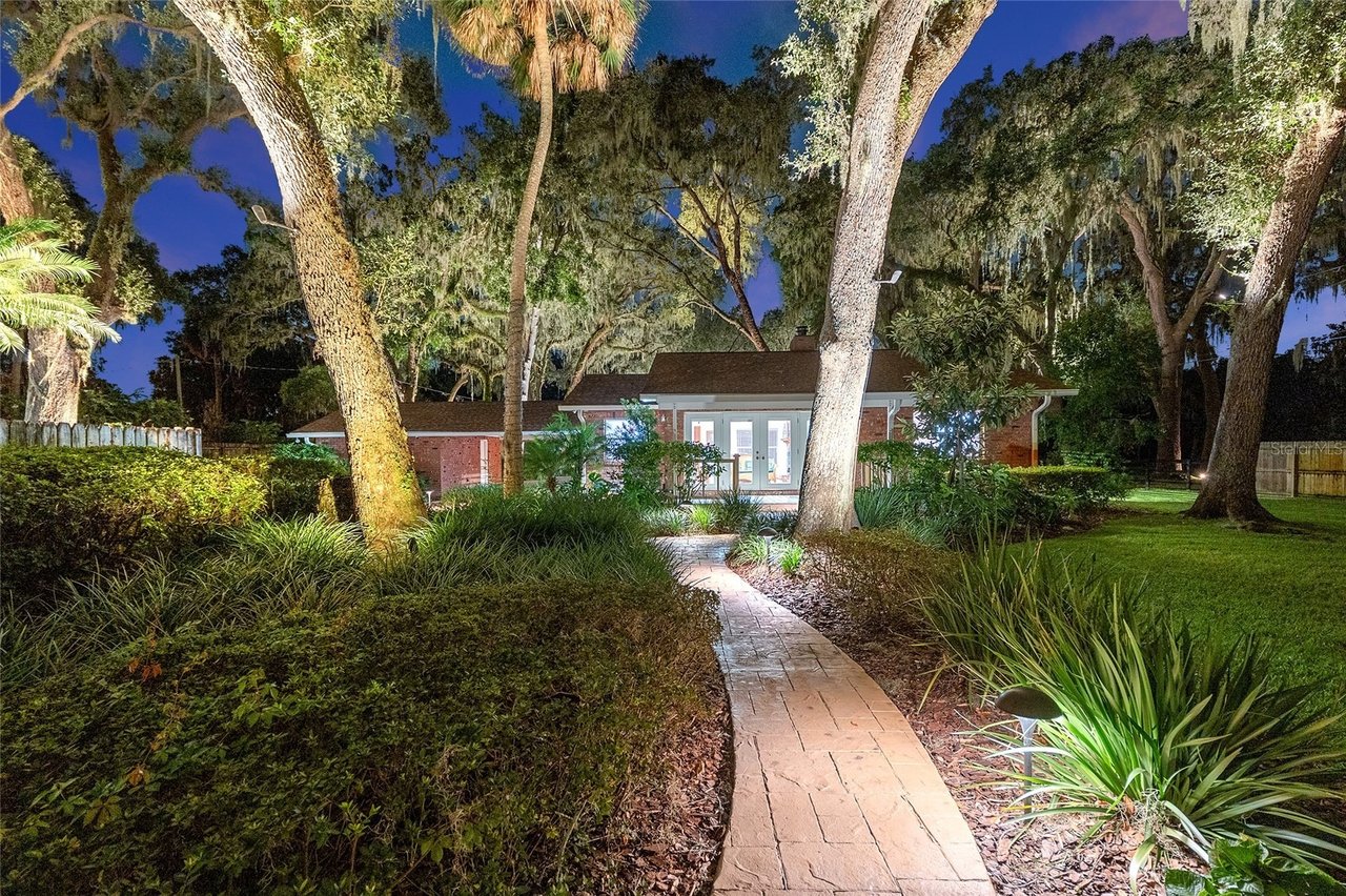 10745 SE Sunset Harbor Rd