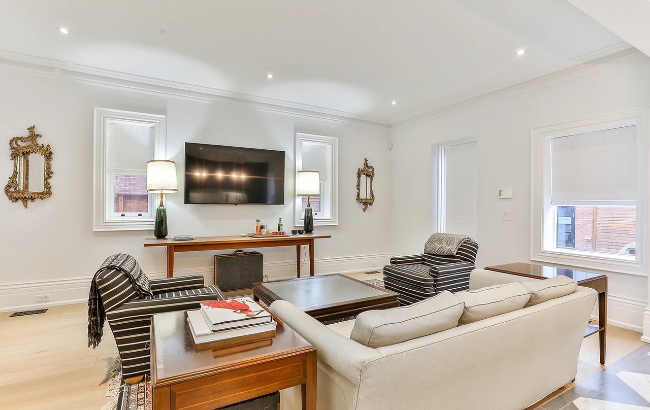 38 Beaconsfield Ave 