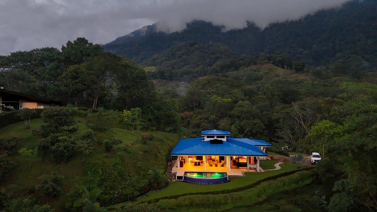 Private 2-Bed Hacienda with Ocean & Mountain Views, Pool & Development Potential in Ojochal