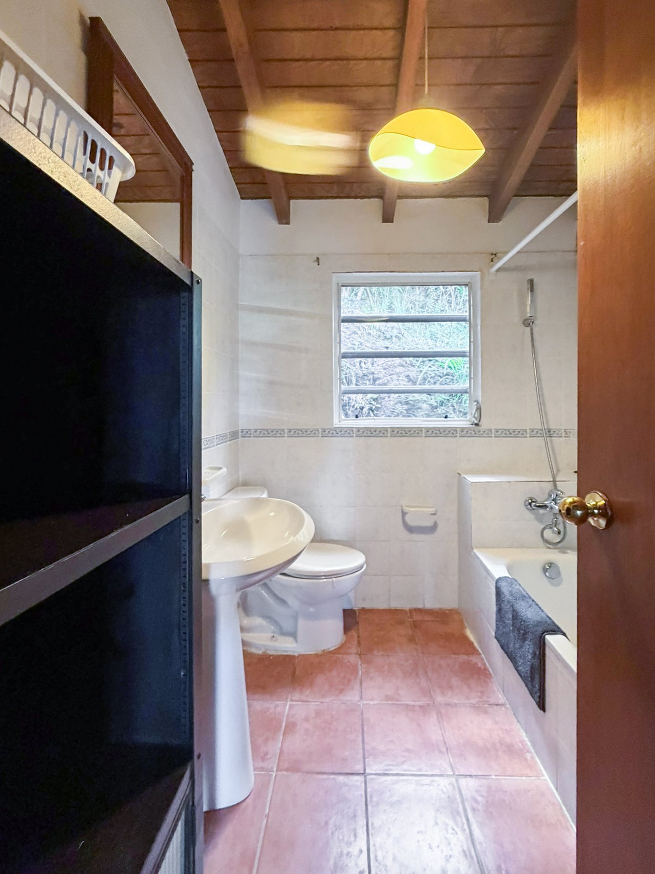 587 Lambert Beach Villa 3 Bedrooms