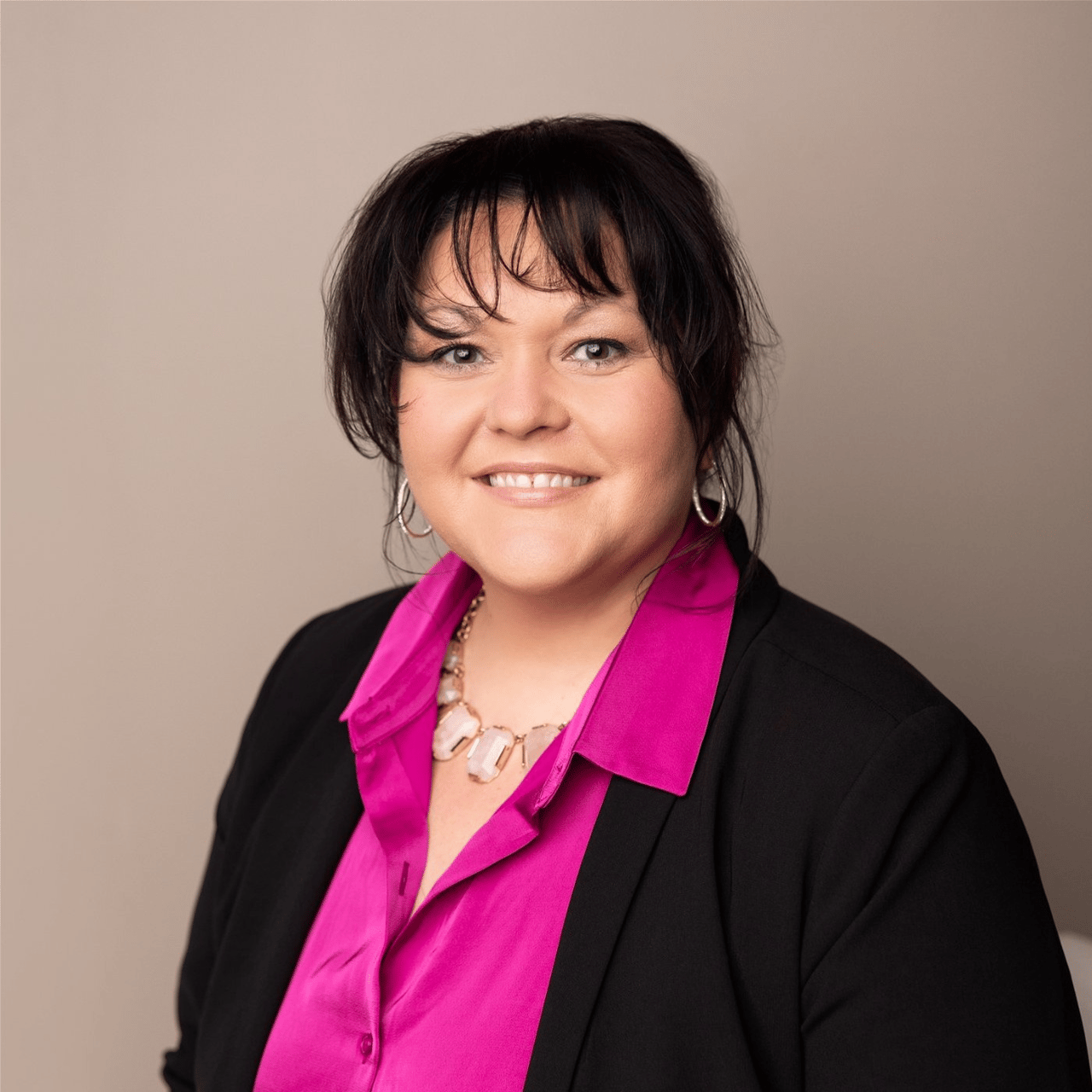 Suzzane Johnson Parkville, MO Real Estate Agent Headshot