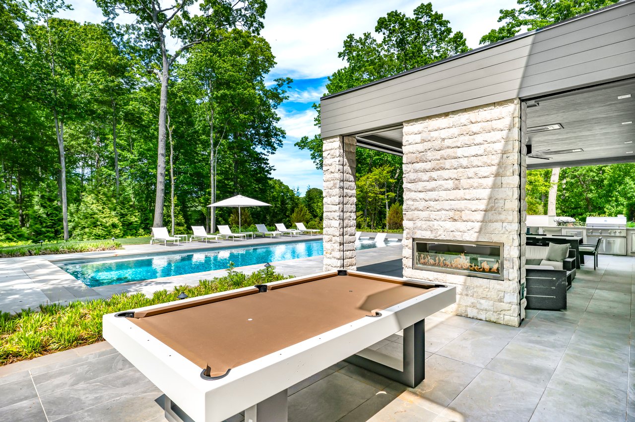 14 Fairway Court
