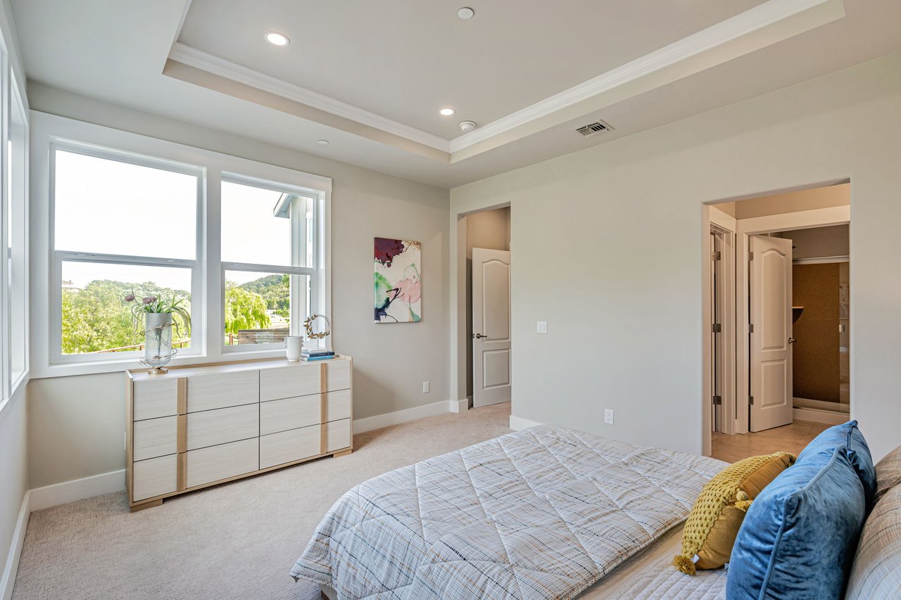 12 Rose Ct Novato