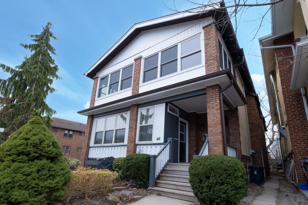 48A Wineva Ave (Upper)