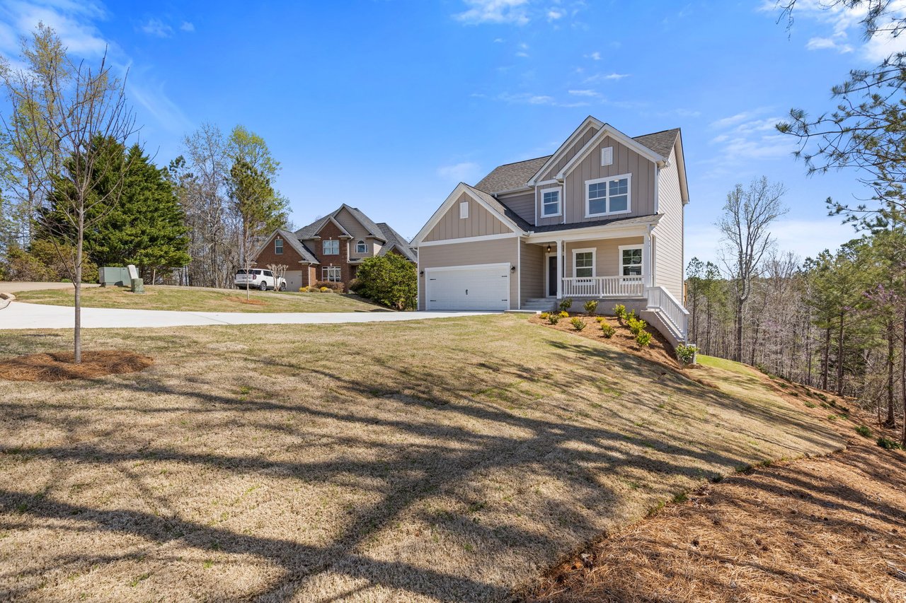 688 Shoals Trl