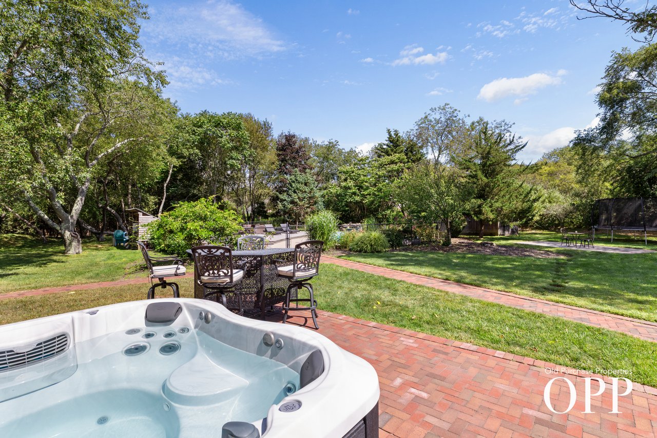 1.28 Acres of Updated Living in Brookhaven Hamlet