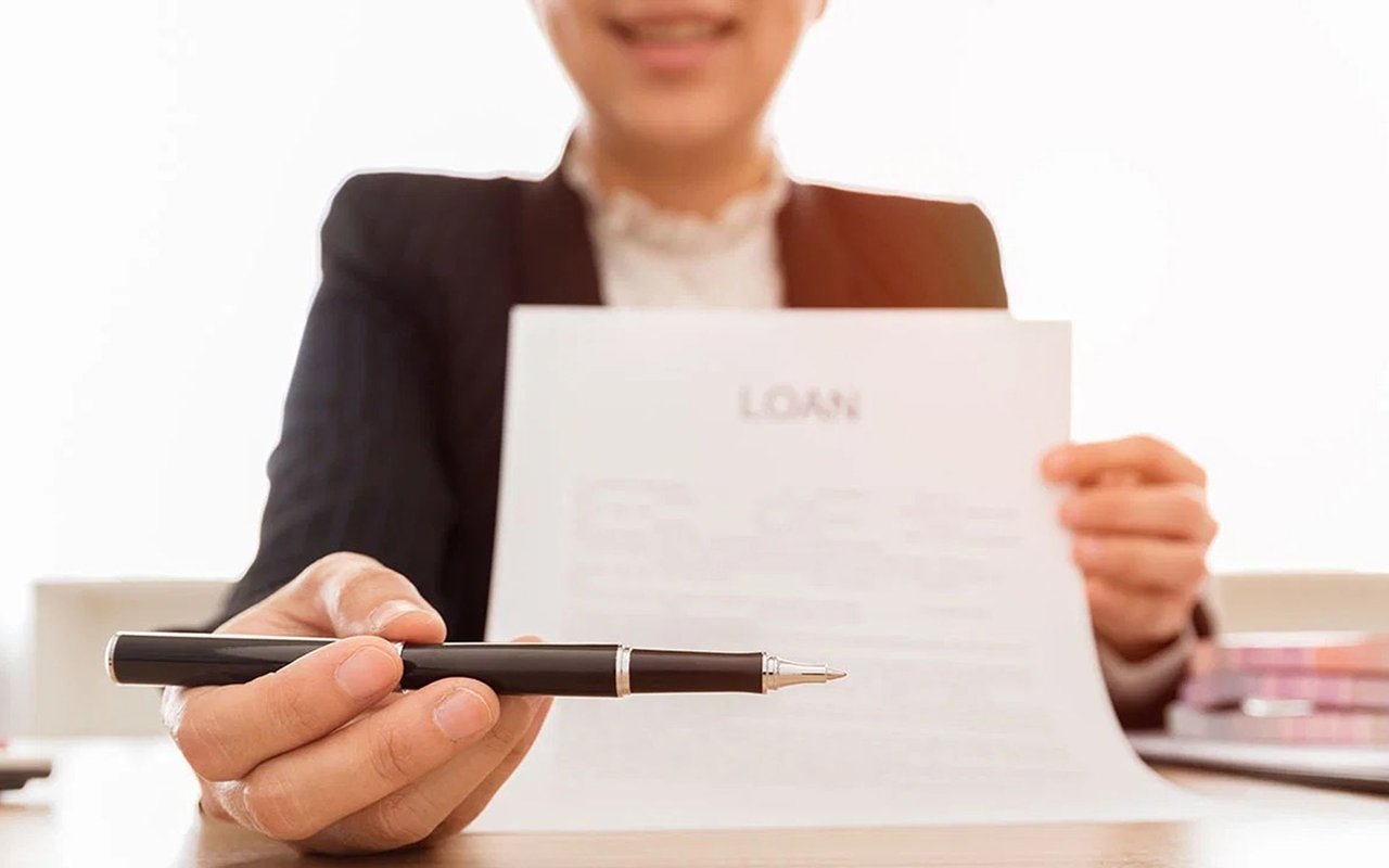 Types of Mortgage Lenders