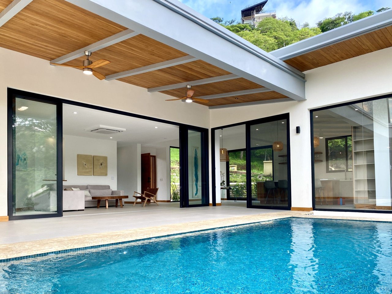 Casa Zoul, Senderos 9B