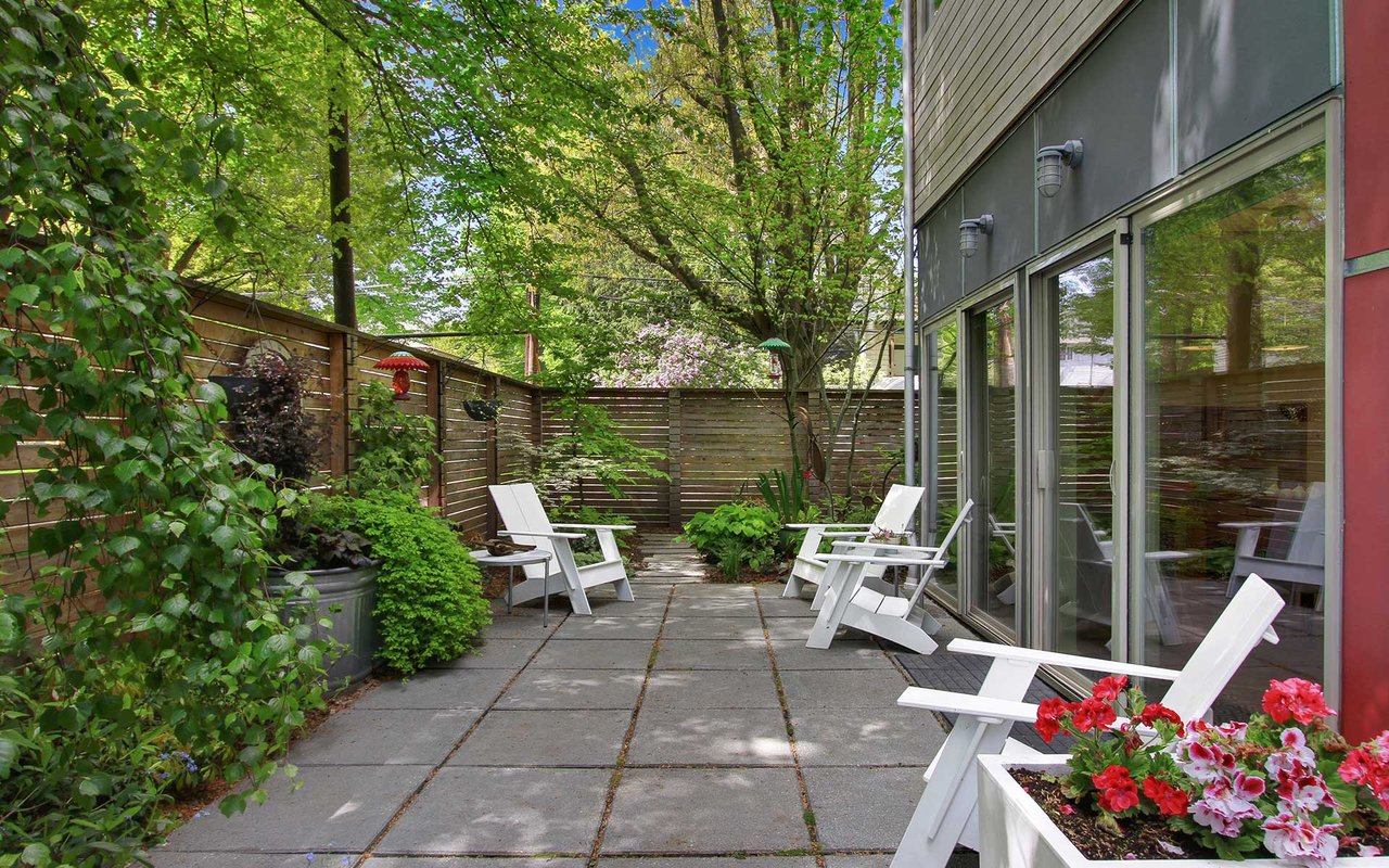 Central District Urban Hideaway