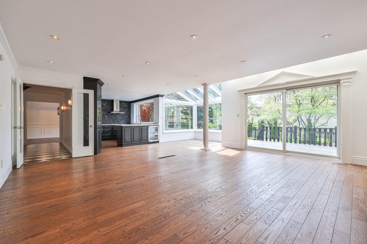 108 Whittington Place, Oakville