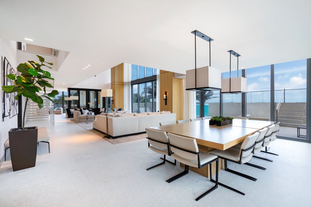Regalia Beach House