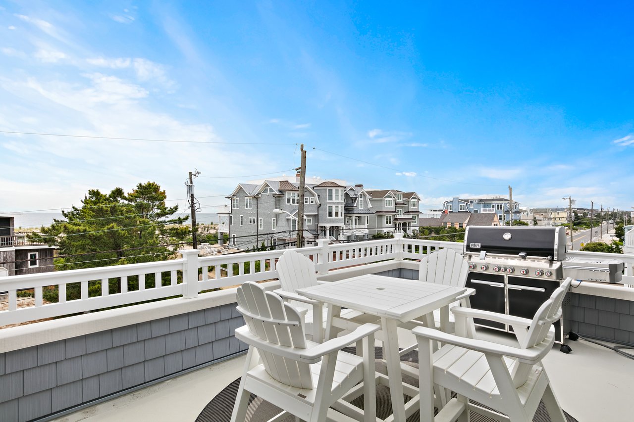 27 E Harmony Ave