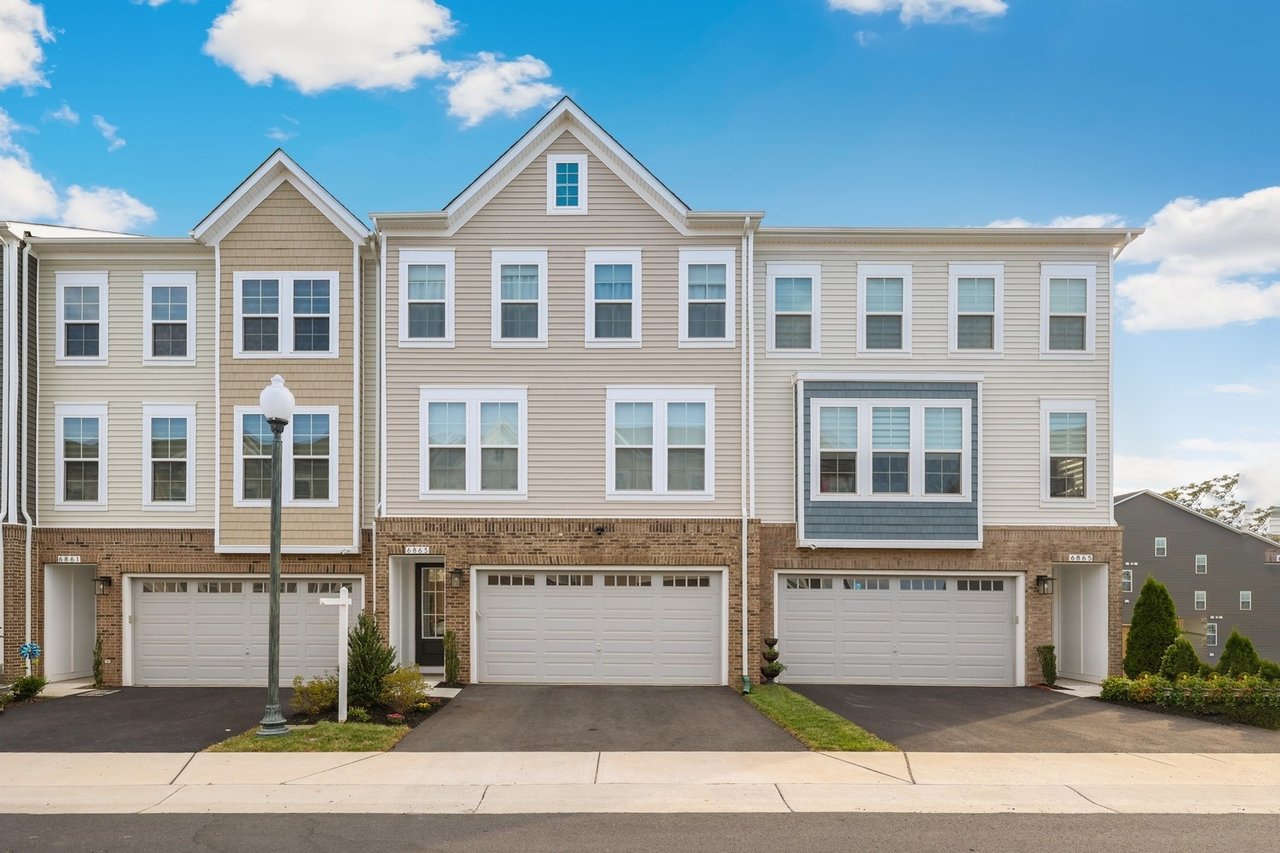 6863 Karter Robinson Dr