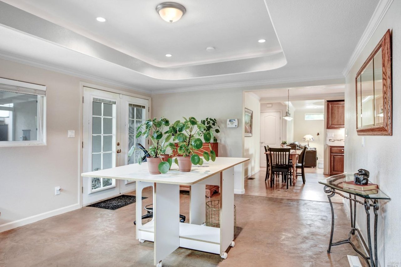 1200 Regina Dr. Napa