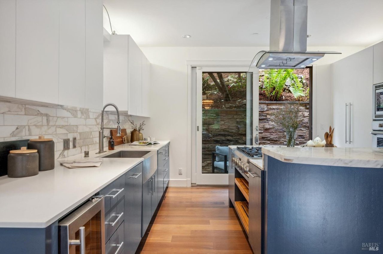 Stylish Mill Valley