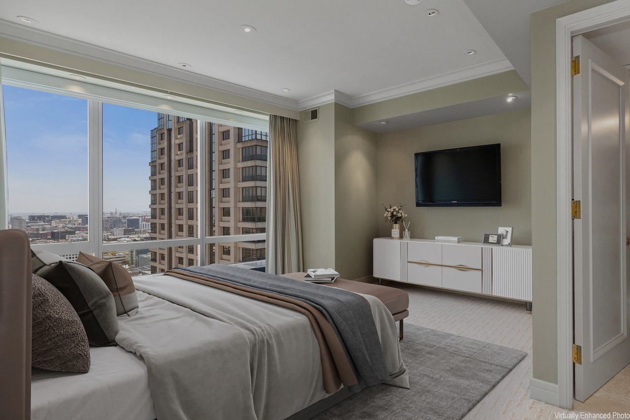 Glass-Walls and Panoramic Views