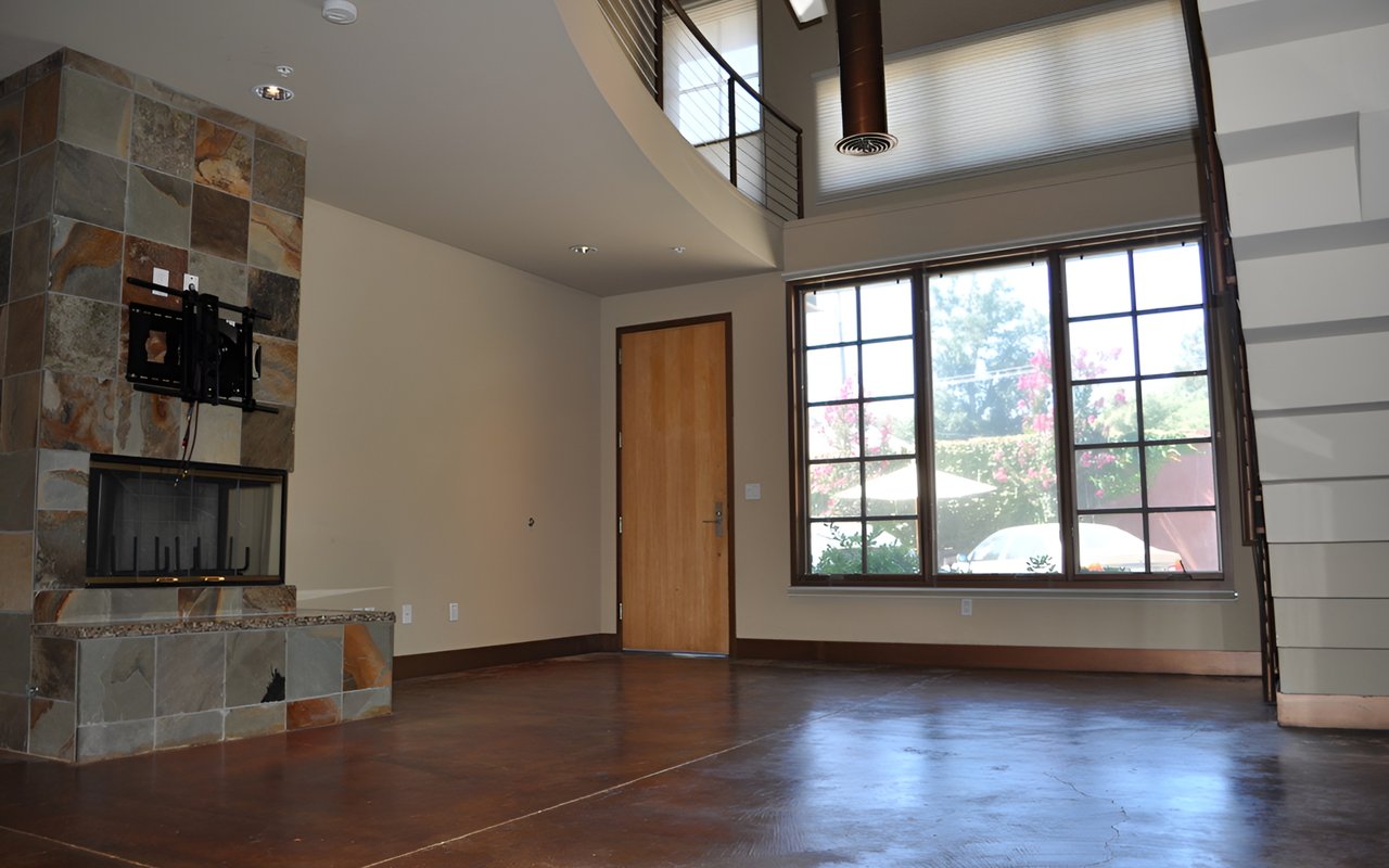 Loft in Midtown Sacramento- 2020 H St. Ste F Sacramento, CA 95811
