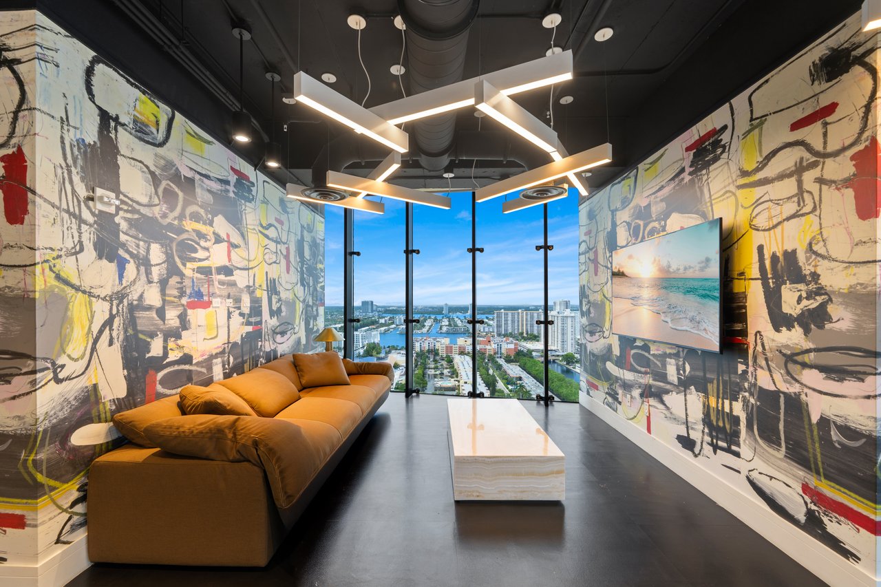 Muse Lower Penthouse