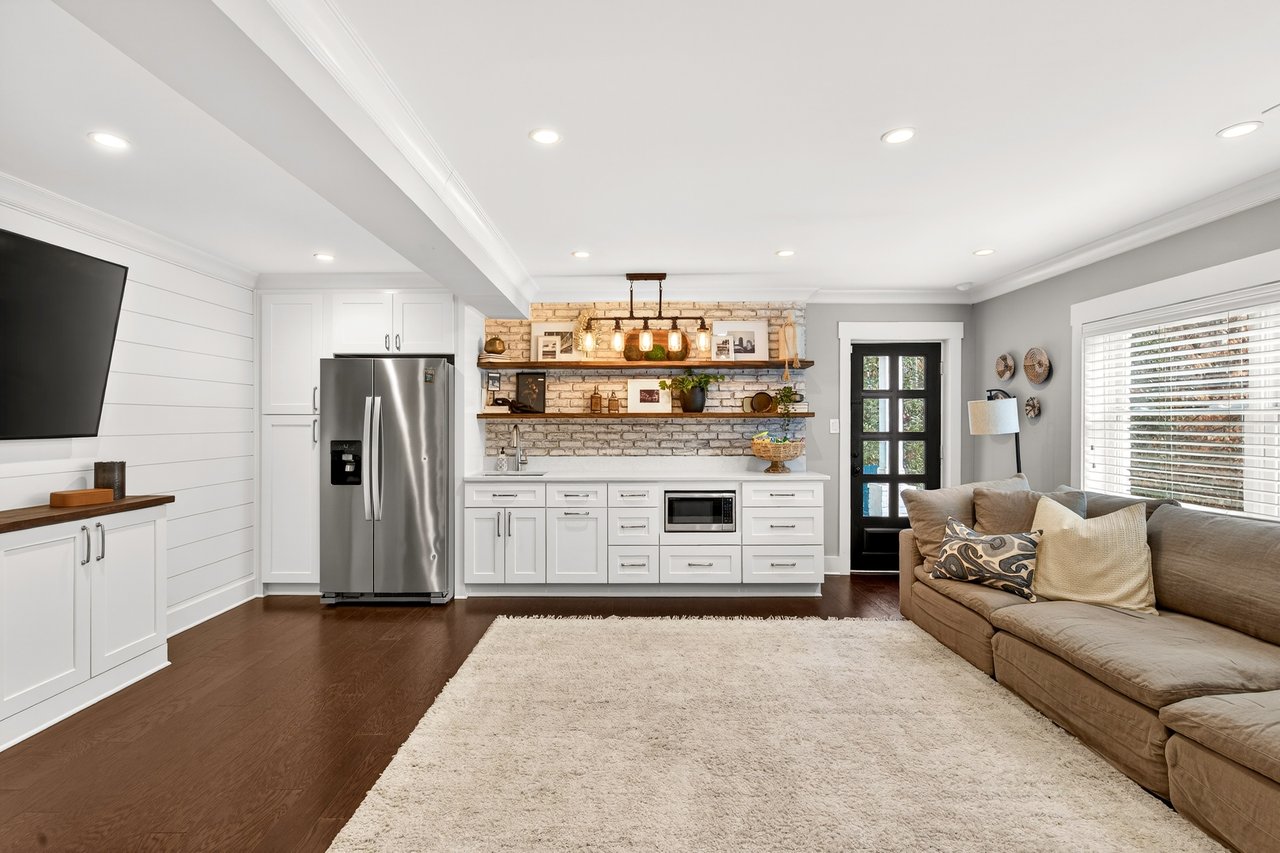 3631 Tanglewood Drive