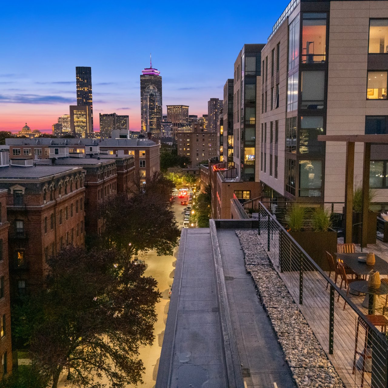 When Twilight Falls, 595 Albany Shines